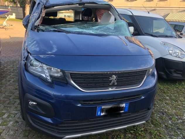 Compro auto incidentate fuse rotte Rieti T 3355609958