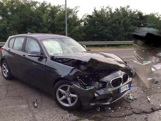 COMPRO AUTO INCIDENTATE GENOVA T.3487444558