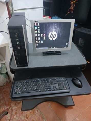 Computer hp i5  monitor  carrello