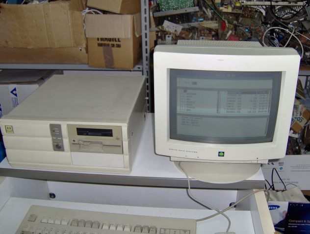 COMPUTER VINTAGE