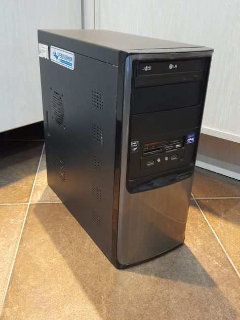 ComputerPC Fisso ASUS Workstation Intel 256GB