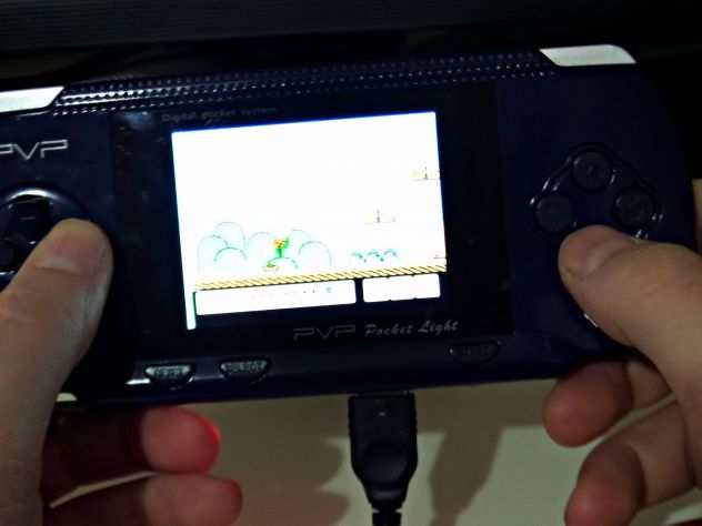 Console portatile 30 giochi retrograve (super mario, ecc..) PVP Pocket 9