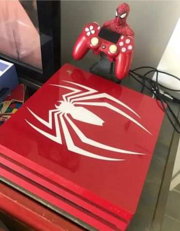 Console Spider-Man da collezione PS4