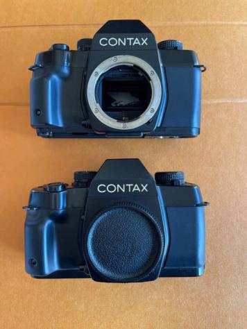 Contax  Porsche Design CONTAX ST (2 bodies), Porsche Design CONTAX Winder P7, 2 different Viewfinders. One Fotocamera analogica