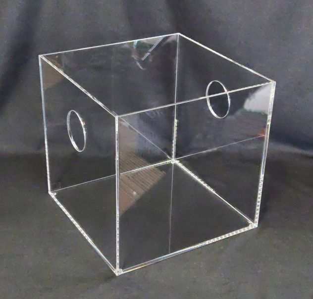 Contenitore portadischi vinili in plexiglass trasparente a cubo