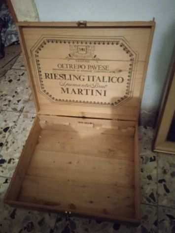 Contenitore Vintage in legno della Martini amp Rossi