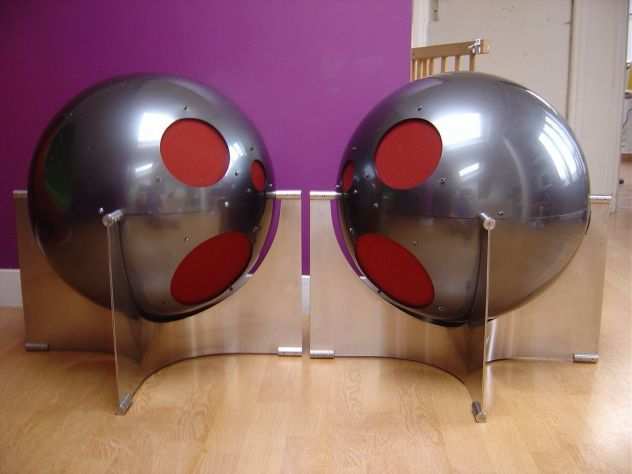 coppia di diffusori Helium creati da Alain CARRE 1968