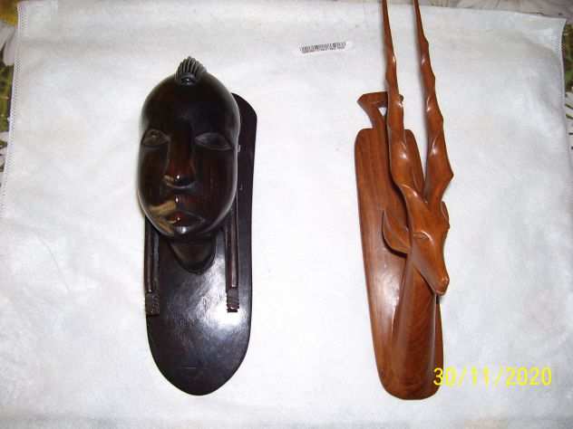 Coppia di statuine originali africane