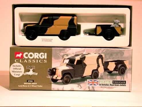 CORGI LAND ROVER BRITISH ARMY