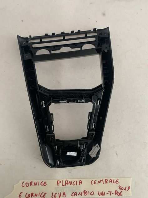 Cornice plancia centrale e cornice leva cambio vw t-roc 2019 2GA863042A