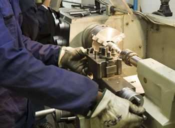 CORSO DI PROGRAMMAZIONE E UTILIZZO PRATICO DI MACCHINE CNC - Verona