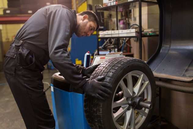 CORSO PROFESSIONALE GOMMISTA A BRINDISI