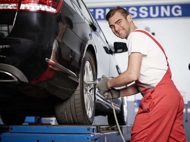 CORSO PROFESSIONALE GOMMISTA A PESARO-URBINO