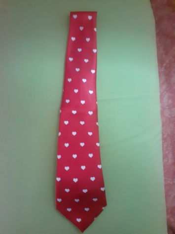 Cravatta rossa a Cuori nuova confezionata