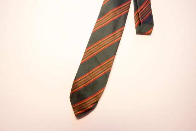 Cravatta vintage a righe 100 pura seta