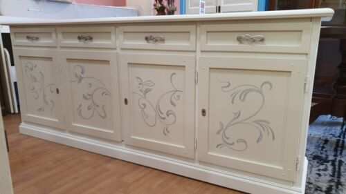 Credenza avorio e bianca con dipinti a mano da 205 cm con spedizione