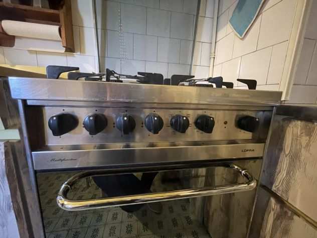 Cucina a gas 4 fuochi con forno marca Lofra