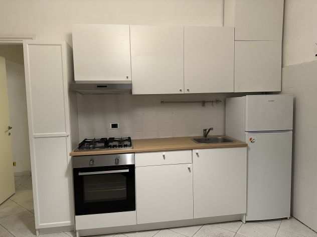 CUCINA COMPLETA DI ELETTRODOMESTICI