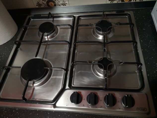 Cucina usata con forno NARDI e gas DE LONGHI L363cm