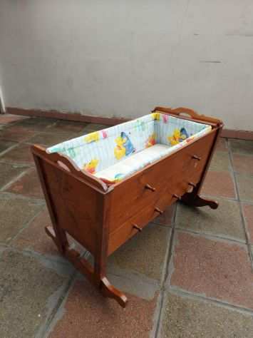 CULLA IN LEGNO PER BAMBINI