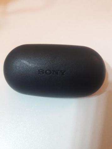 Custodia di ricarica Sony WF-XB 700
