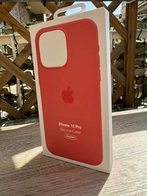 Custodia iPhone 15 Pro Silicone Originale