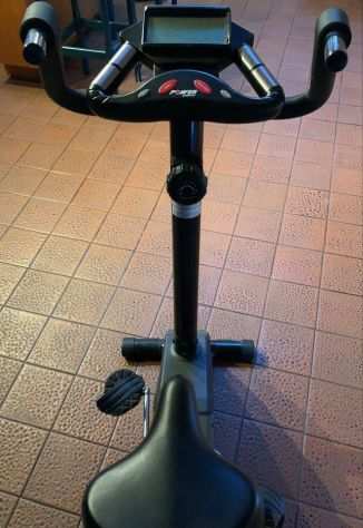 Cyclette con calcolo calorie consumate