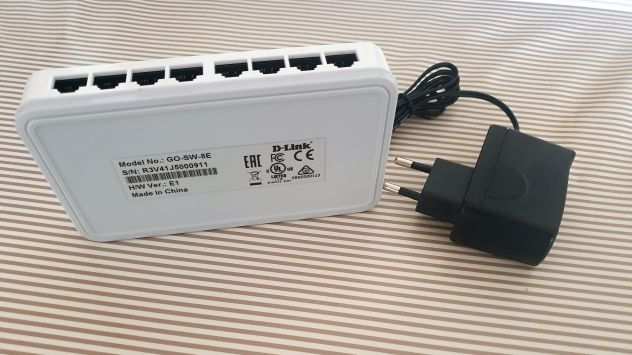 D-Link GO-SW-8E Switch di rete 8 Porte 100 MBits