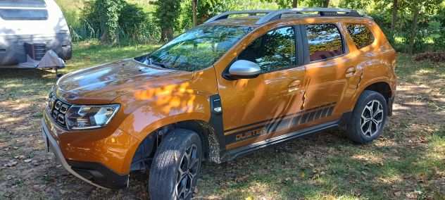 DACIA DUSTER 2degSERIE 4X4 PRESTIGE  GANCIO TRAINO