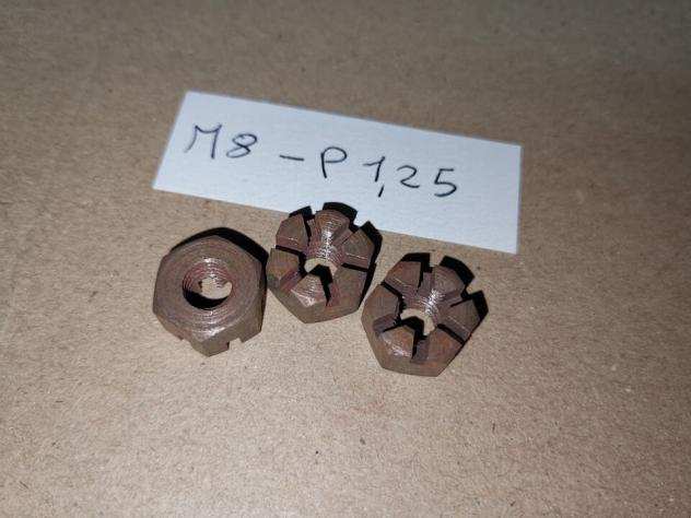 Dado a castello intagliato corona 8X1.25 ruota frizione M8 P1.25