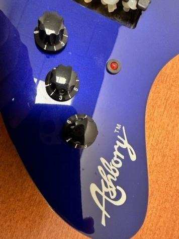 DE ARMOND BASS BY FENDER - ASHBORY Moon Blue - - Basso elettrico a 4 corde - Corea del Sud - 2007