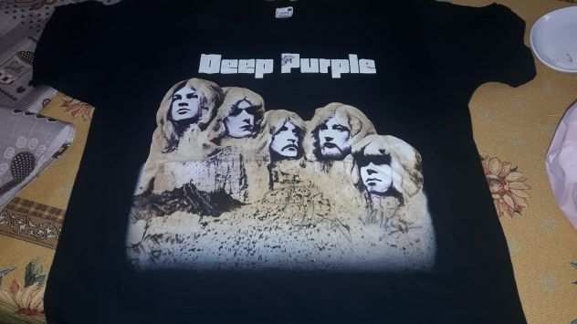 Deep Purple T-Shirt autografata
