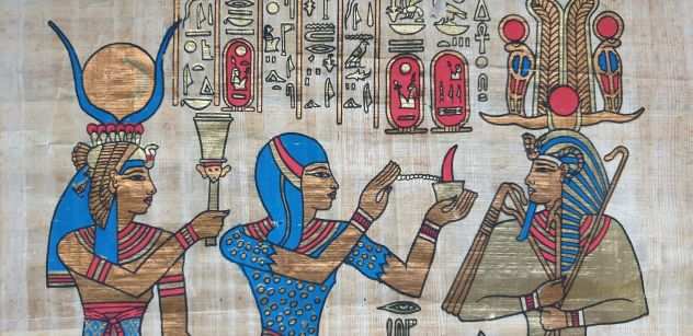 Disegni di arte egizia su carta di Papiro