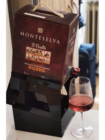 Dispenser per bag in box di vino