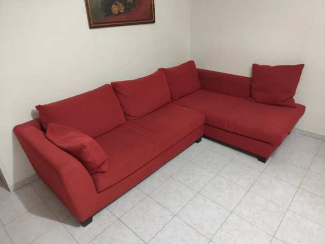 Divano rosso poltrone e sofa