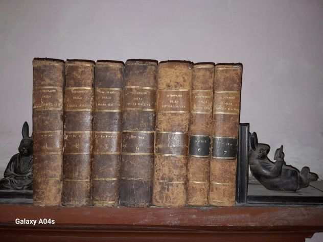 Dizionario antico in 7 volumi anno-1819