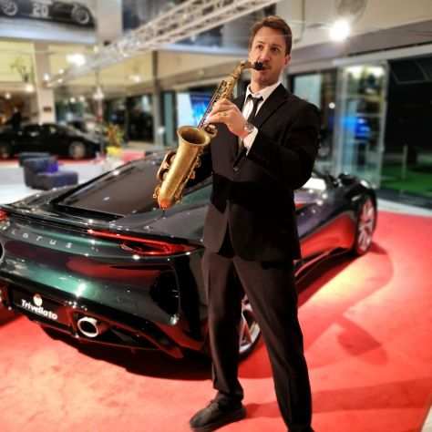 DJ SAX SASSOFONISTA MUSICA MATRIMONIO THOMAS DE GOBBI