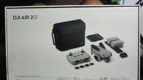 DJI Air 2 S Fly More Combo, 5,4K come nuovo
