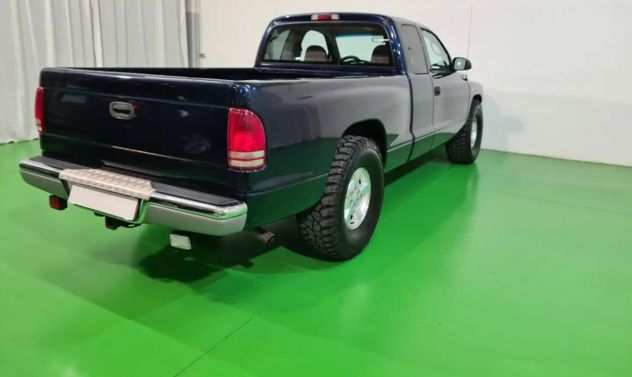 DODGE DAKOTA 3.9i CLUB CAB 4X2