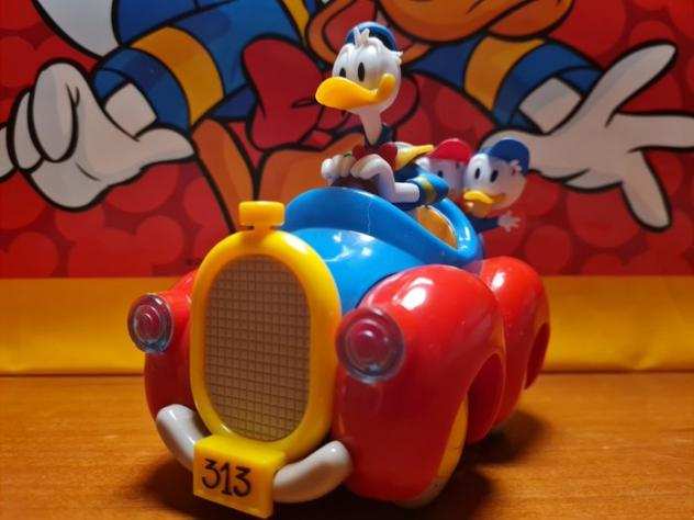 Donald Duck, Uncle Scrooge - 2 Toy - the 313 car of Donald Duck and the train of Uncle Scrooge