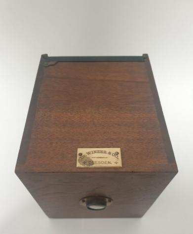 DR. WINZER amp CO. DRESDEN RARE WOOD BOX PLATE CAMERA 9x12 cm. Fotocamera analogica