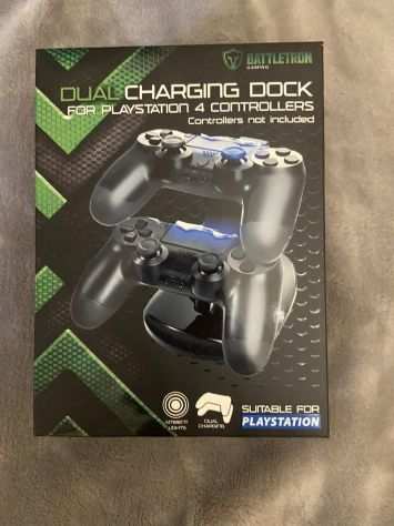 DUAL CHARGING DOCK PLAYSTATION 4 CONTROLLERS NUOVO
