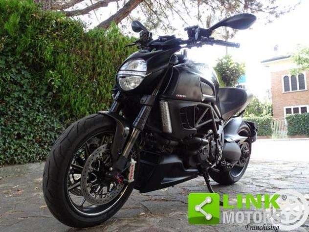 DUCATI Diavel Carbon - 154cv