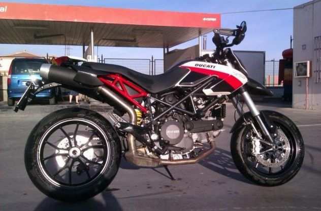 Ducati Hypermotard 796 SP