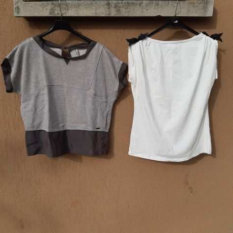 Due magliette da donna taglia XS