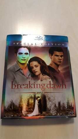 DVD BLURAY DISC SPECIAL EDITION DELLA SAGA TWILIGHT, TITOLO BREAKING DOWN,