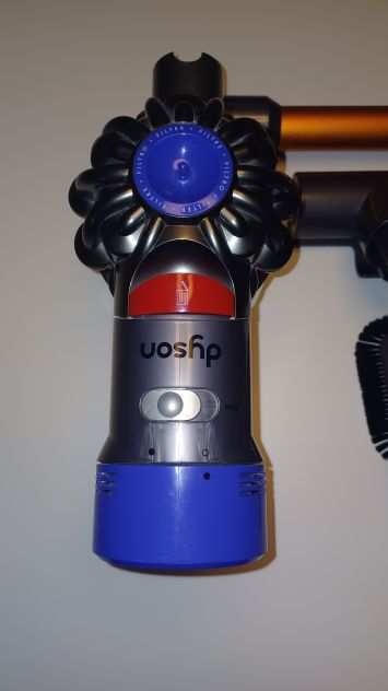 DYSON V8 ABSOLUTE