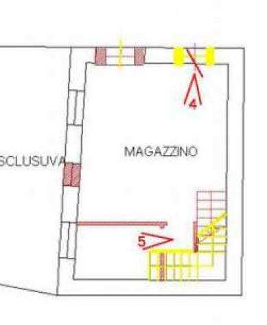 E111223BIS - Porzione di Casa e magazzino a Cordignano (TV)
