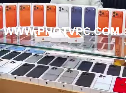 WWW.PHOTVPC.COM Apple, iPhone 17 Pro Max, iPhone 17 Pro, iPhone 17 Air, iPhone 17, iPhone 16 Pro, Apple Watch Ultra 3, iPhone 16 Pro Max, iPhone 16, iPhone 15 Pro, iPhone 15 Pro Max, iPhone 15 e altri.  Per i prodotti disponibili: WWW.PHOTVPC.COM  Sc