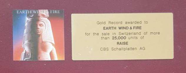 EARTH WIND AND FIRE Switzerland Gold Album Record Award - Oggetto decorativo - 1981